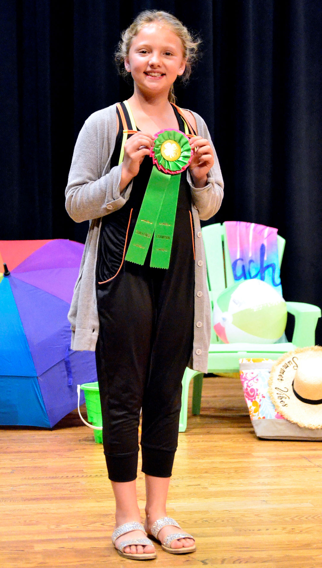 062019_4-HFashionShow007_LS.JPG
